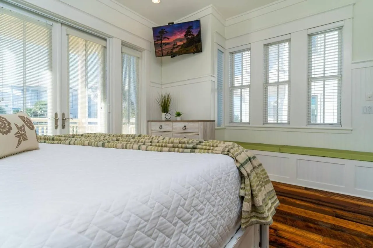 Pointe 3586 - Emerald Breeze Hideaway بيت للعطل