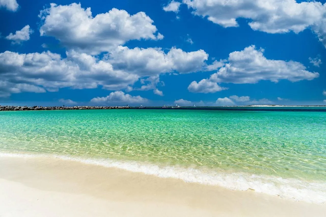 Pointe 3586 - Emerald Breeze Hideaway بيت للعطل دستين