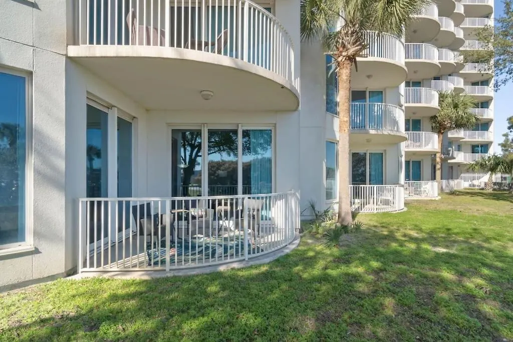 Family Friendly In Heart Of Destin! Style Pool, Tennis Courts Minutes From * Ντέστιν