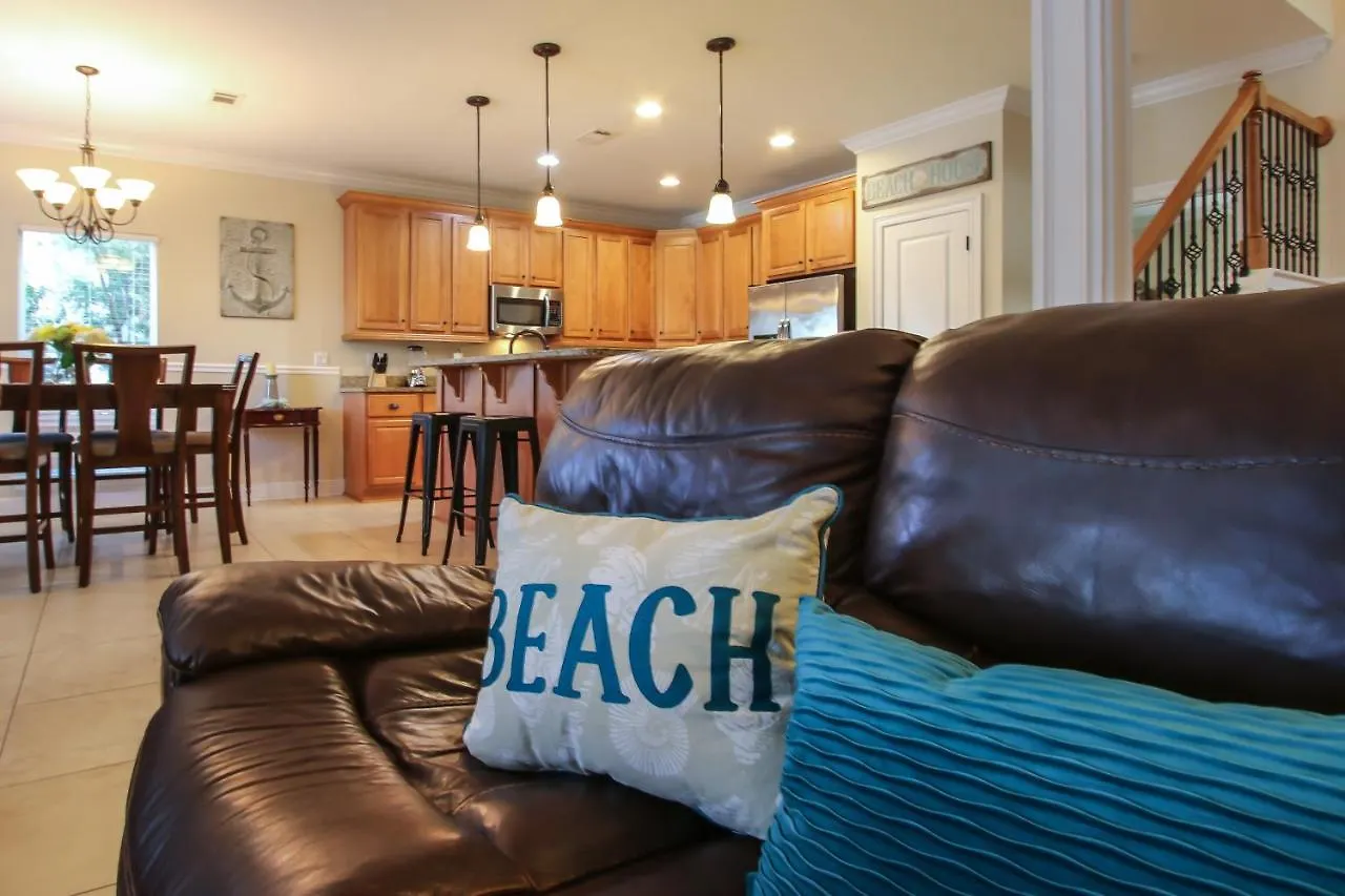 Casa vacanze Amazing 4 Bedroom Vacation In The Villages Of Crystal Lakes *