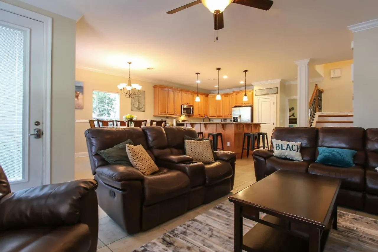 Casa vacanze Amazing 4 Bedroom Vacation In The Villages Of Crystal Lakes