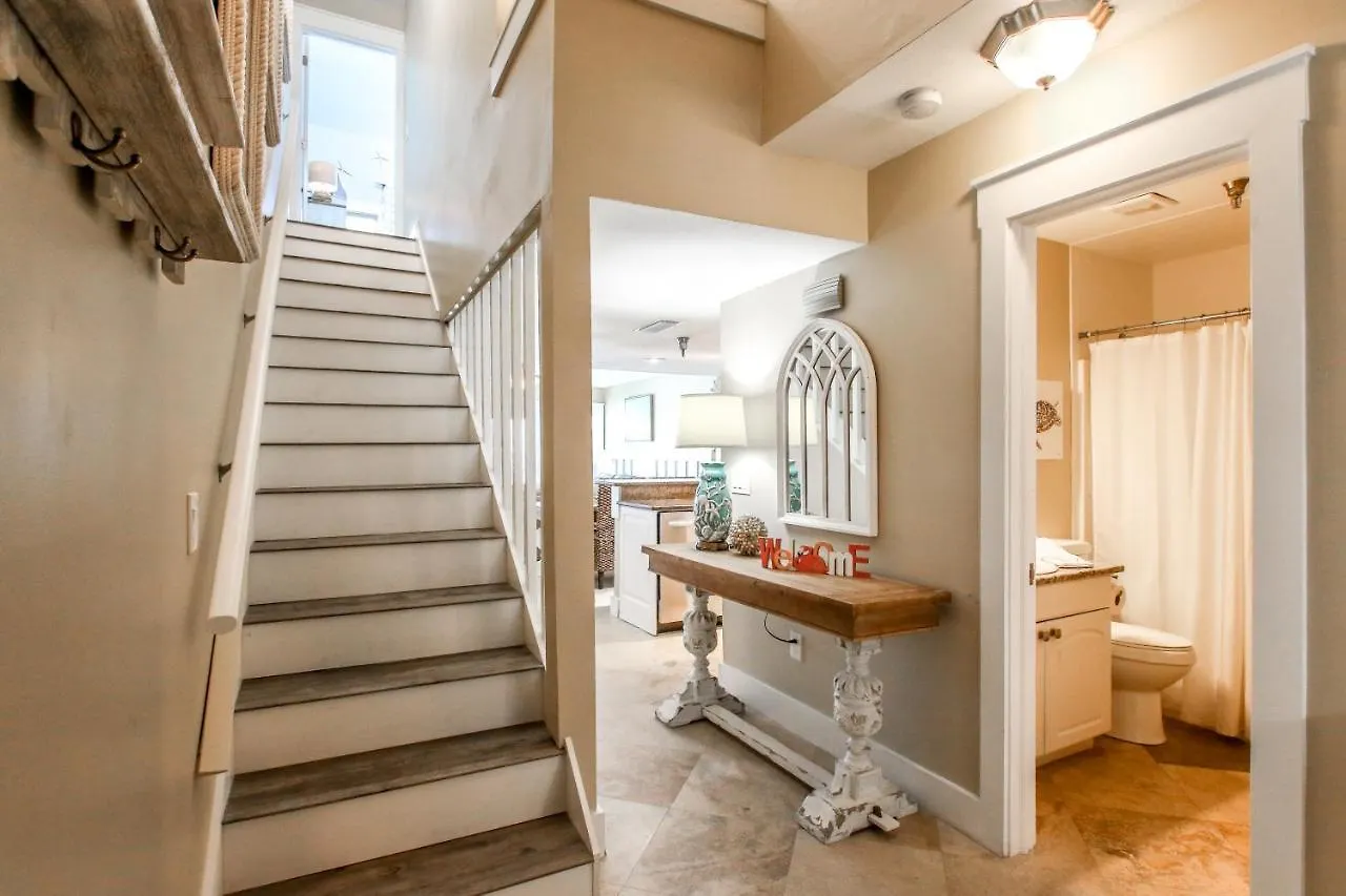 Apartment Always Ask For Your Fair Share Gulf-front At The Seafarer