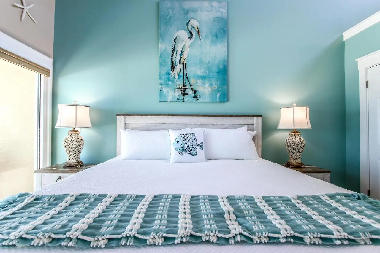Apartment Always Ask For Your Fair Share Gulf-front At The Seafarer