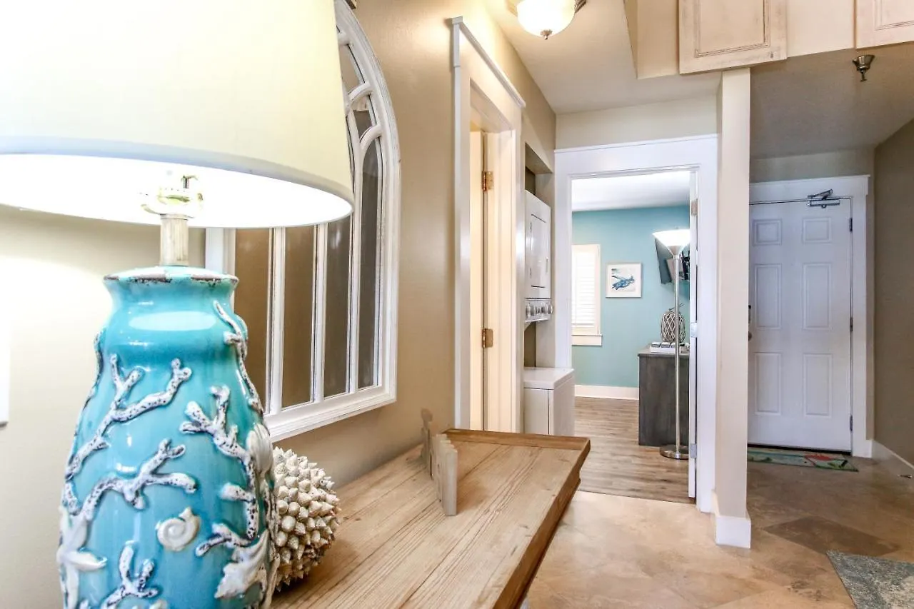 Always Ask For Your Fair Share Gulf-front At The Seafarer Apartment Destin