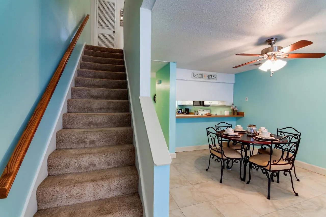Townhome With Balcony - Walk To The Beach! 데스틴