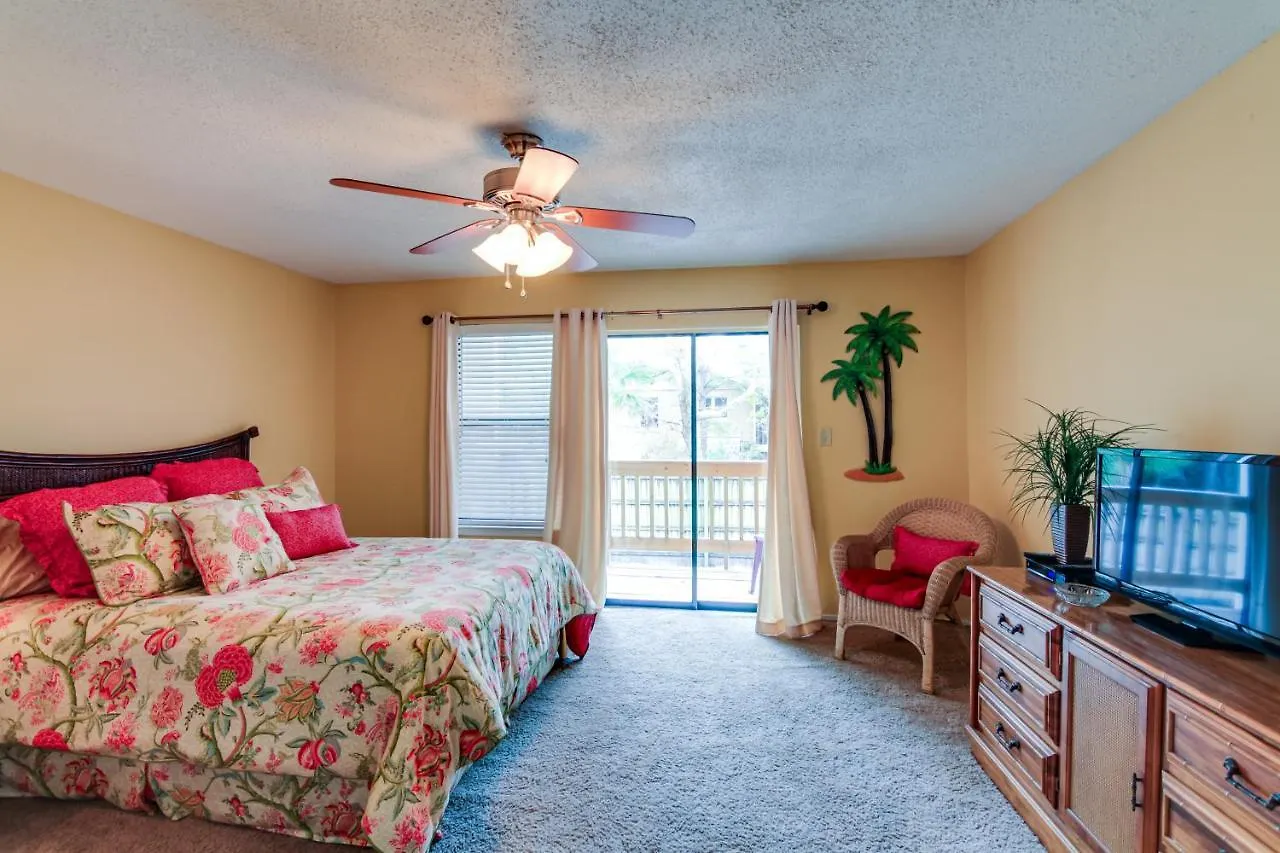 Townhome With Balcony - Walk To The Beach! 데스틴