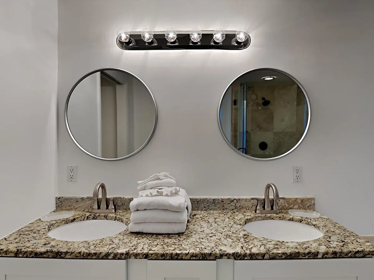 Silver Towers 1404w Apartamento