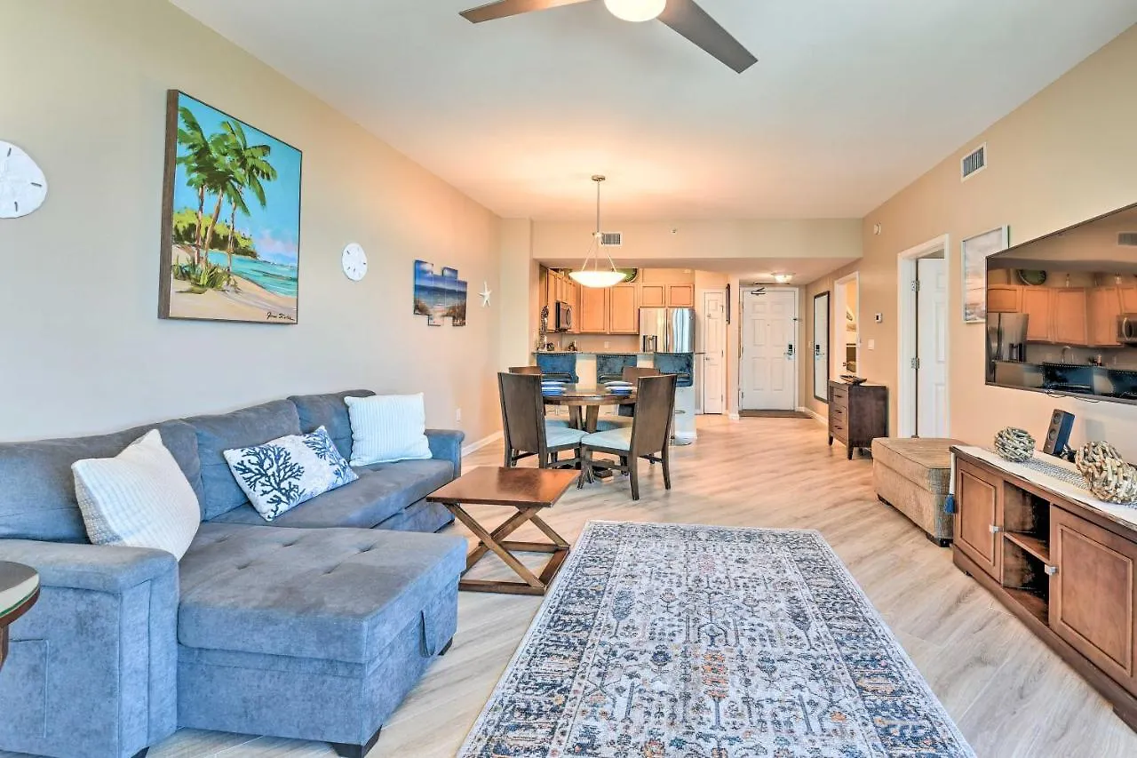 Apartment Modern With Balcony - Walk To Beach! Destin