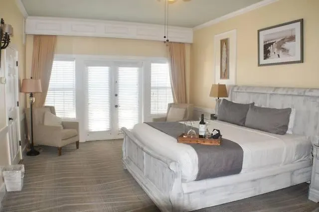 Resort Henderson Park 4*