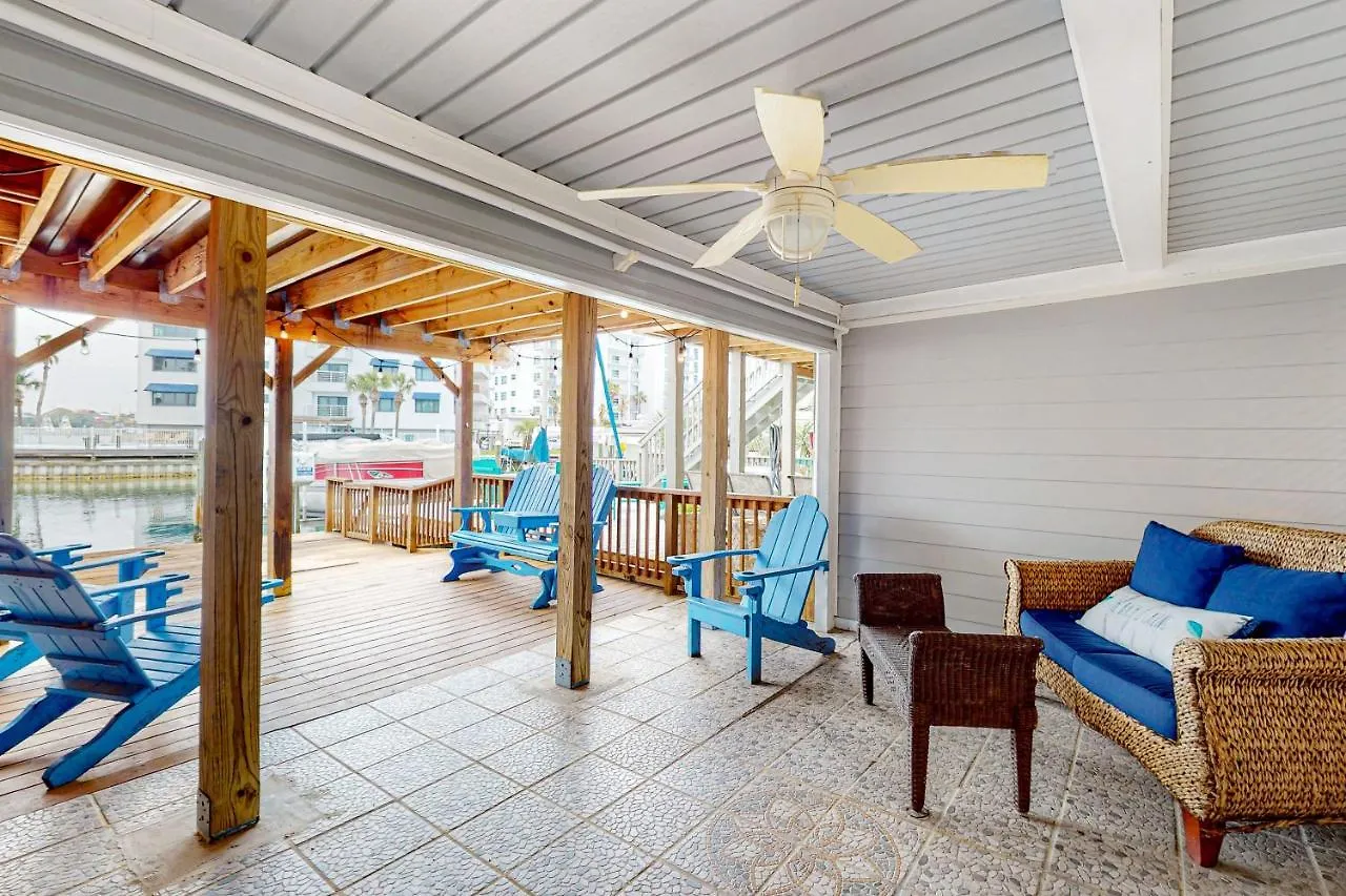 Bayfront Beauty Holiday home *