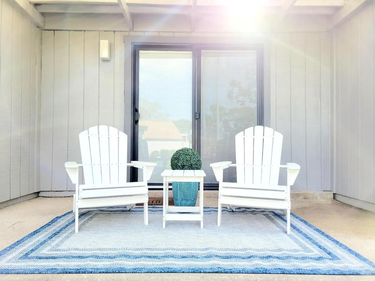 Augusta Village 523 Holiday home