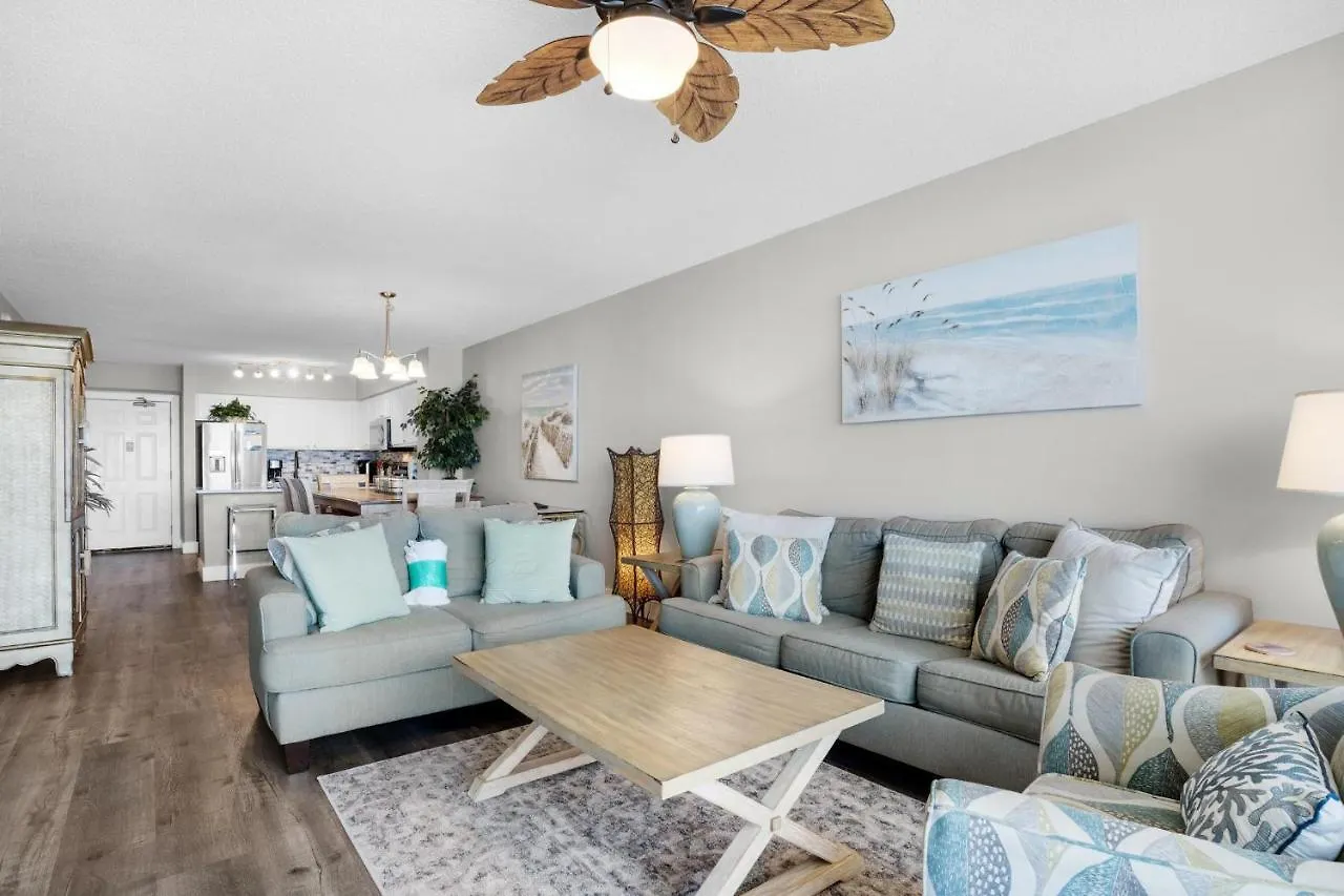 Pelican Terrace 805 Apartment
