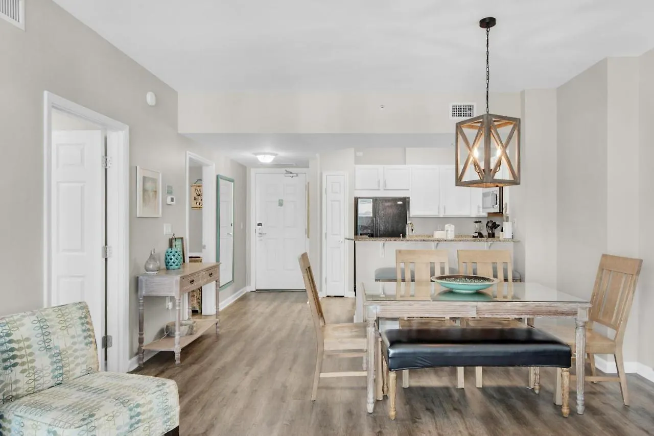 Palms #2603 Jr. 2br *
