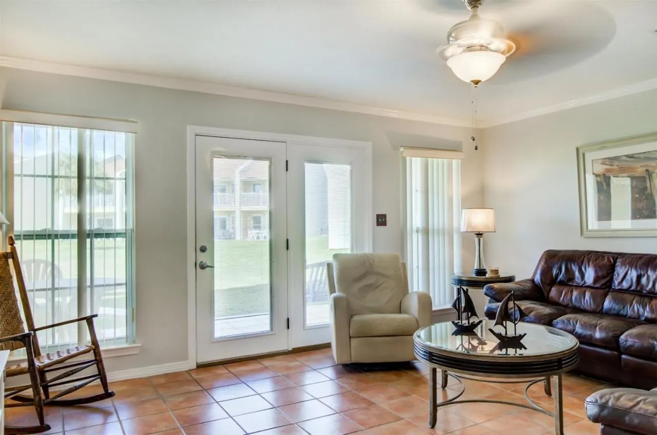 5 C, Three Bedroom Townhome *