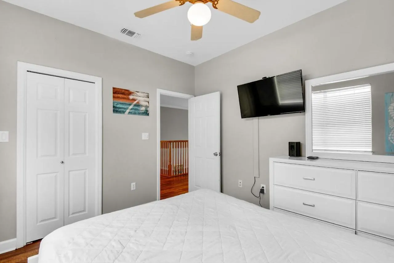 Holiday home Beach Blast