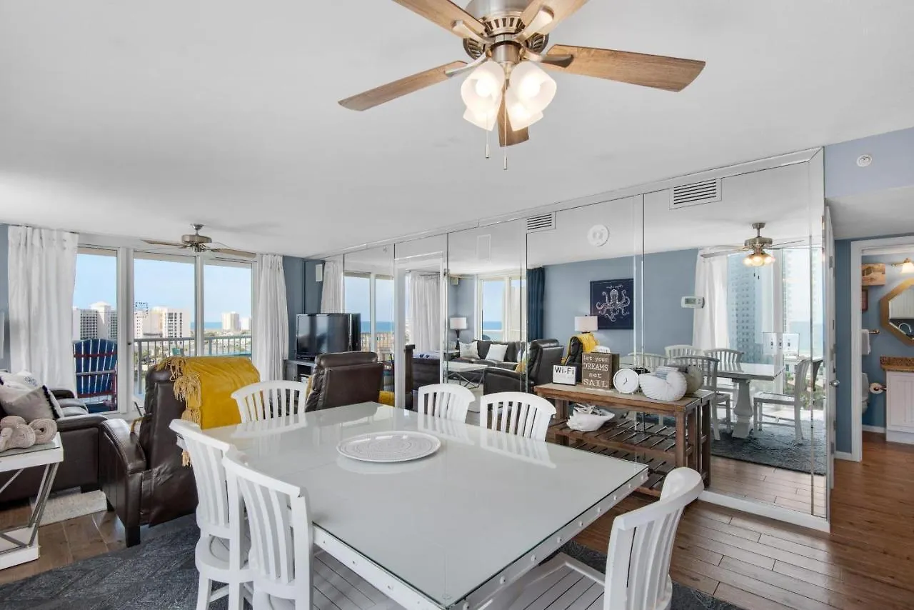 Pelican Terrace 807