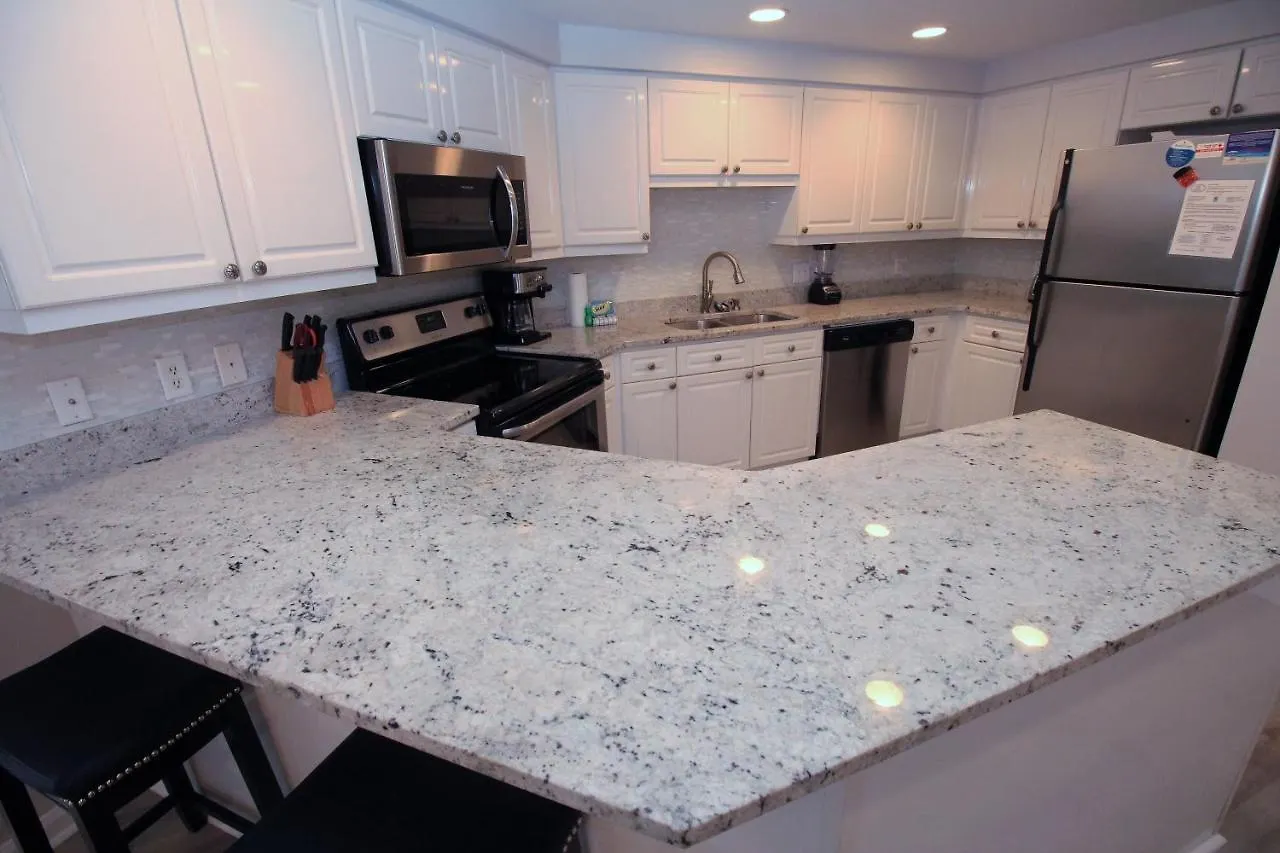 Sleeps 8! Newly Remodeled Beachfront 10th Floor Gulf Views At Westwinds In Sandestin Сasa de vacaciones Destin