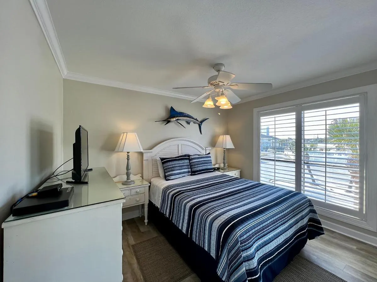 בית נופש Sandpiper Cove 2148 *
