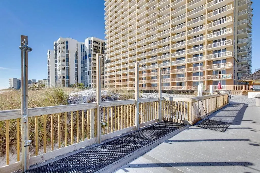 Pelican Resort-walkout Unit-on The Daire
