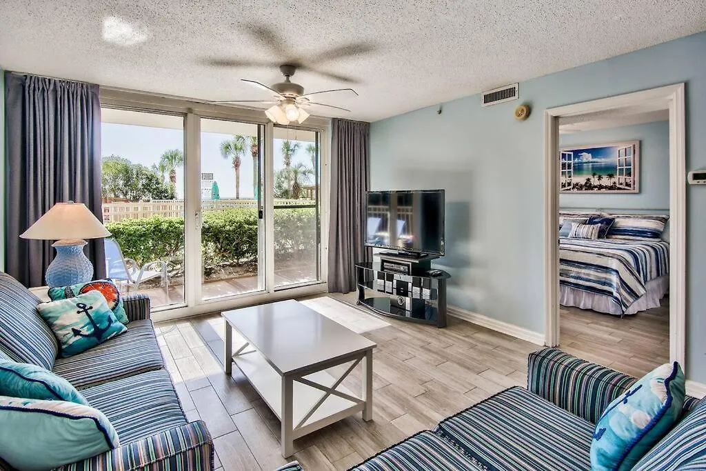 Daire Pelican Resort-walkout Unit-on The Destin