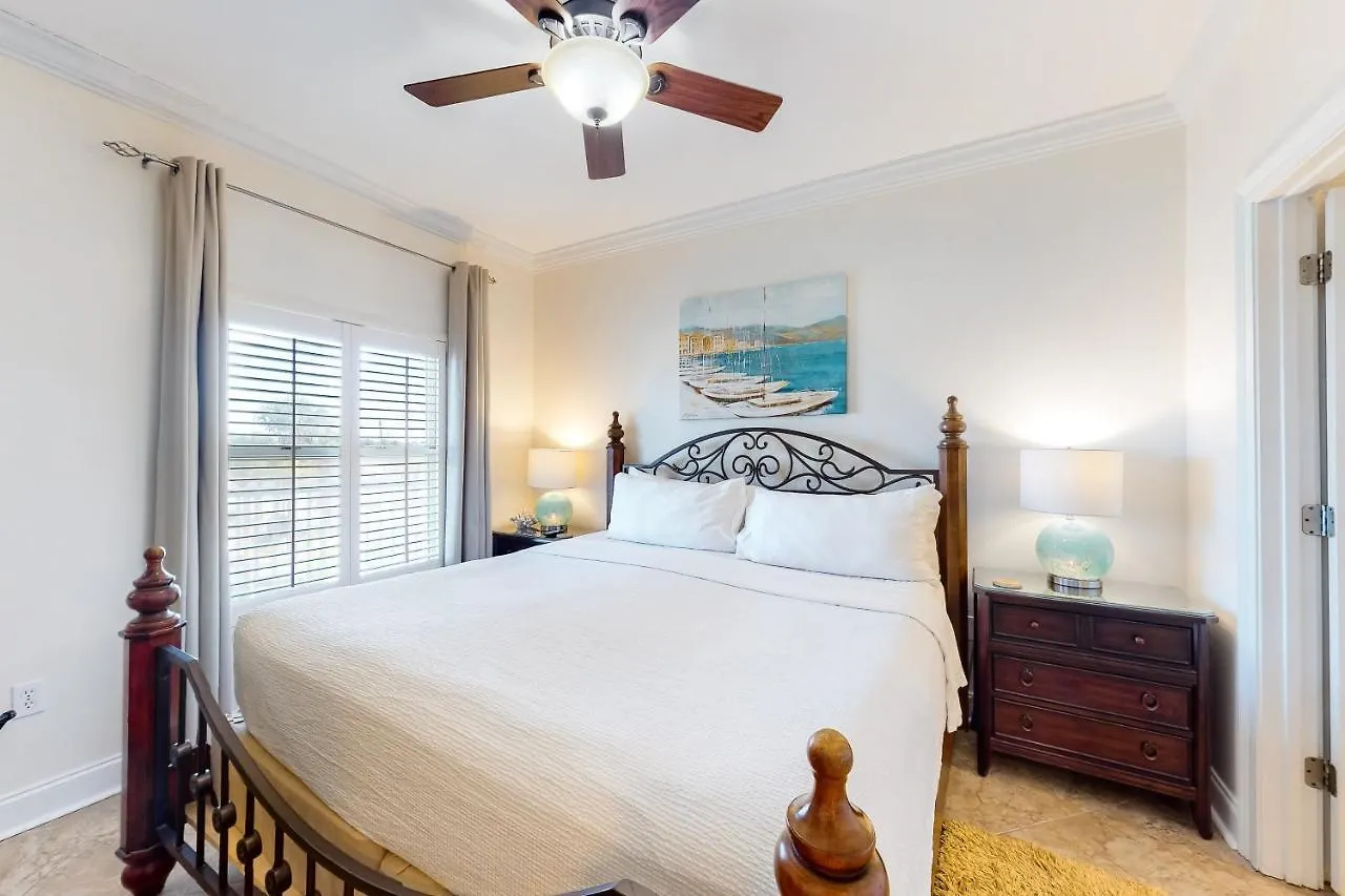 Apartmán Sterling Sands 212