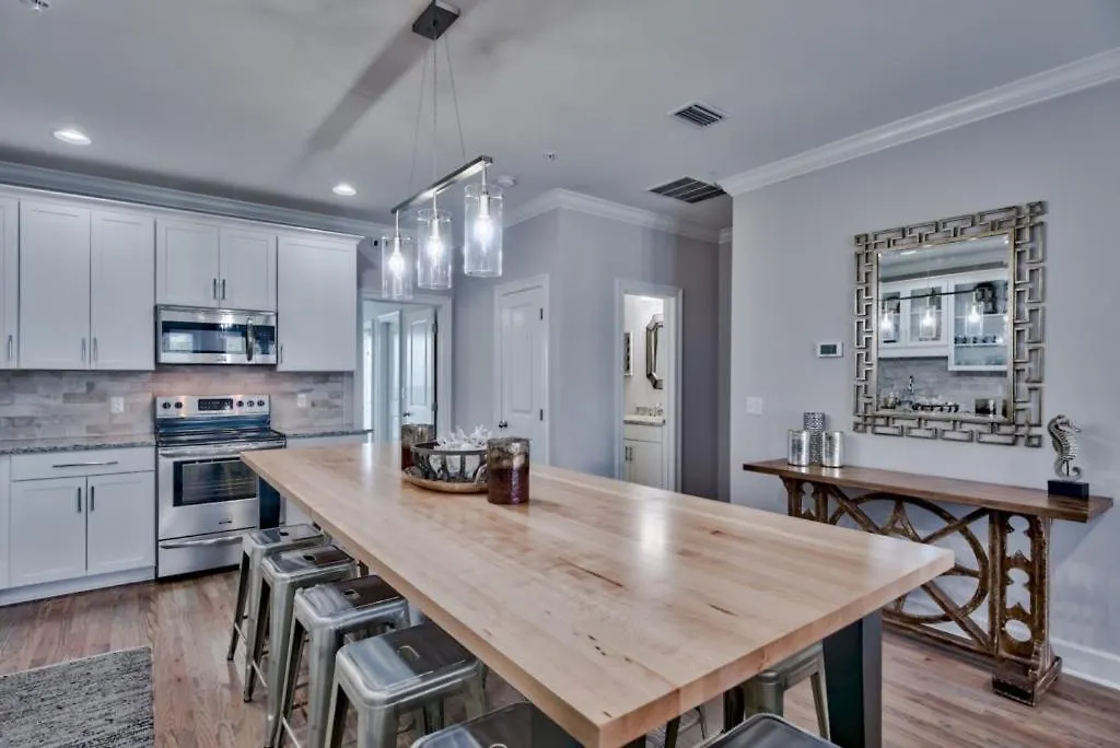 דירה Tusker With Pool And Designer Interior *
