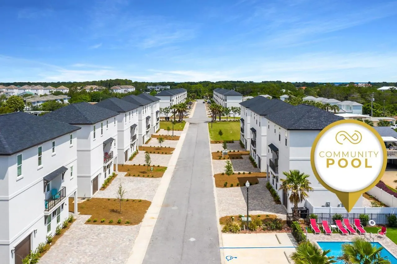Bluefin Chateau Holiday home *