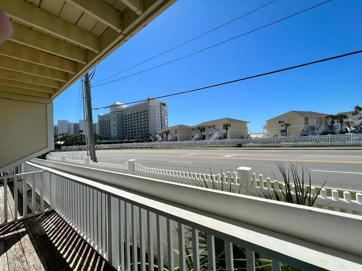 Sandpiper Cove 8105 * Destin