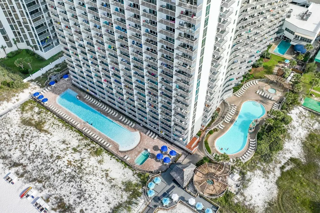 Pelican 818 Destin