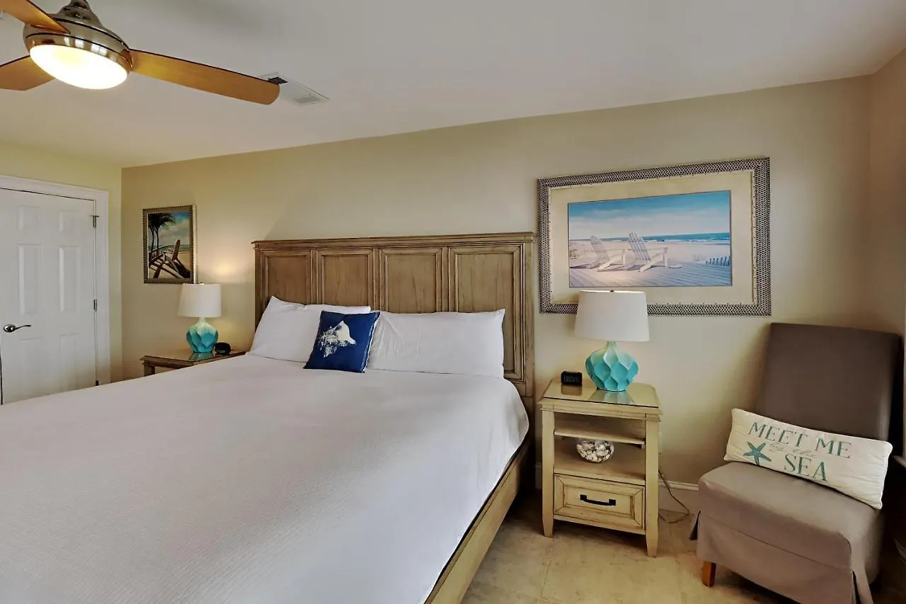 Apartment Crystal Dunes #104