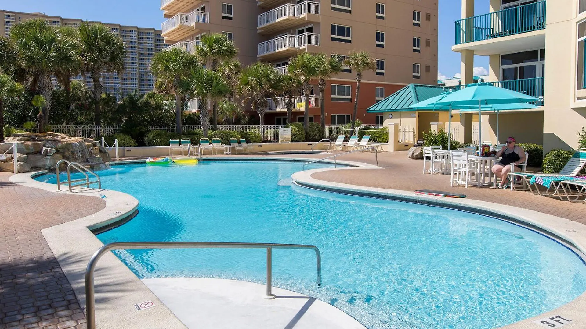 Apartment Jade East Towers 540