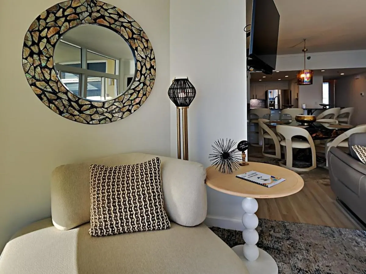 Apartment Jade East Towers 540