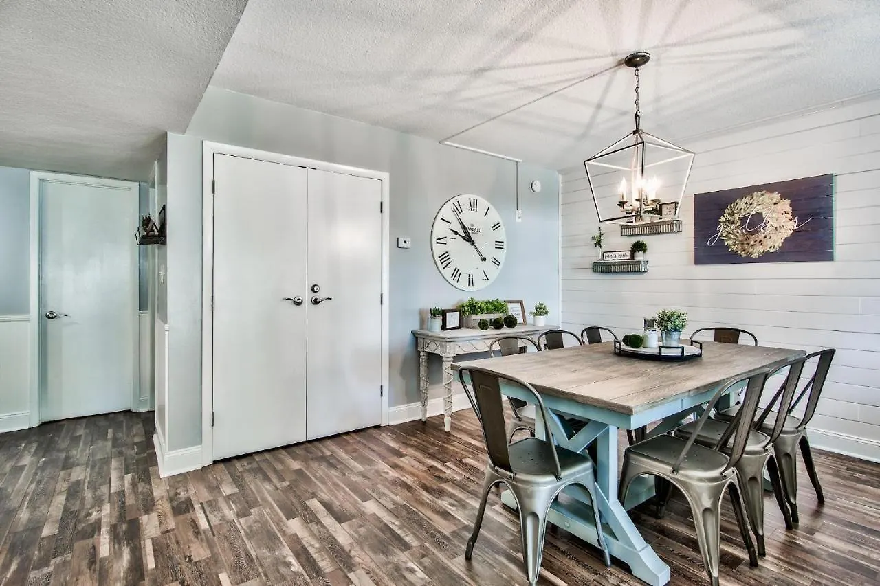 Surf And Racquet Unit 211 Holiday home *