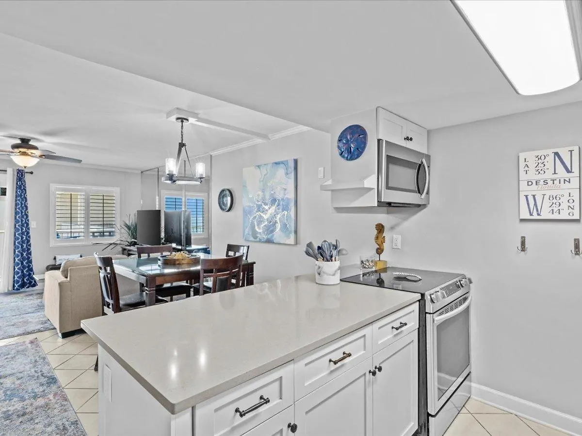 Semesterbostad Surf And Racquet Unit 713 Destin