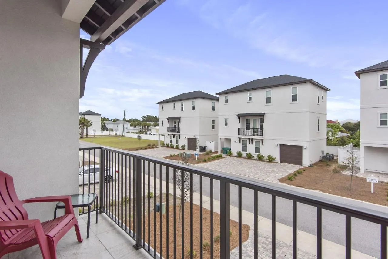 Farfrumwerkin With Hot Tub And Golf Cart Holiday home