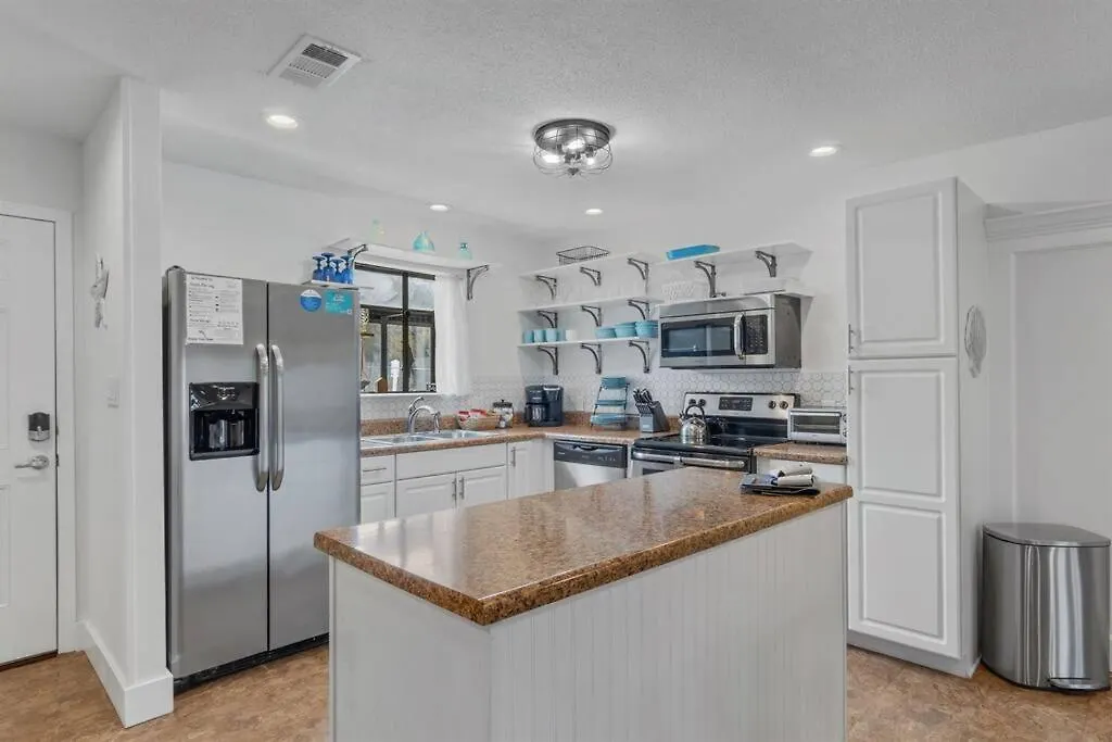 Blessing A 2 Bedroom 2.5-bathroom Townhouse That Sleeps Up To 10 In Miramar Beach, Fl Destin