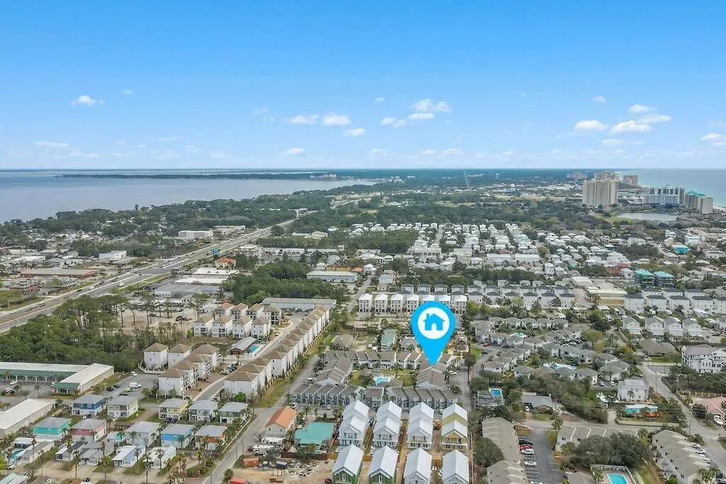 Blessing A 2 Bedroom 2.5-bathroom Townhouse That Sleeps Up To 10 In Miramar Beach, Fl
