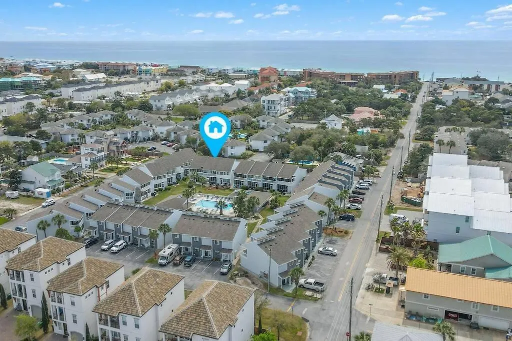 Blessing A 2 Bedroom 2.5-bathroom Townhouse That Sleeps Up To 10 In Miramar Beach, Fl * Destin