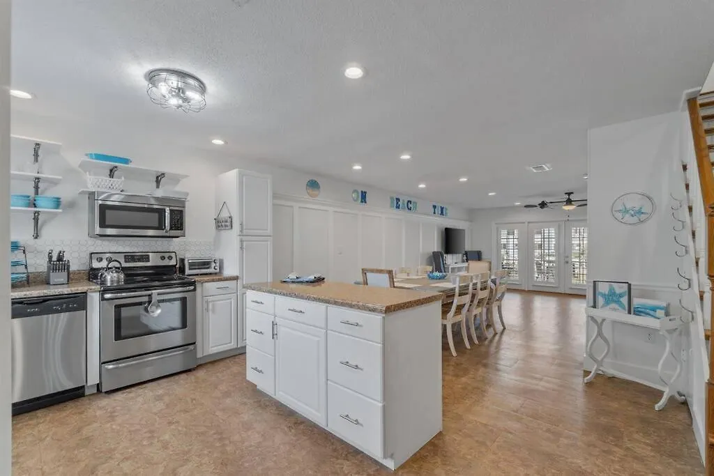 Blessing A 2 Bedroom 2.5-bathroom Townhouse That Sleeps Up To 10 In Miramar Beach, Fl