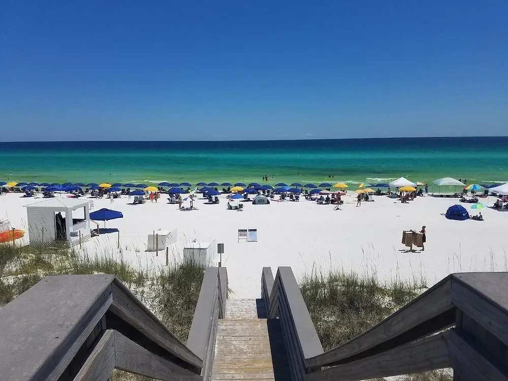 Embassy By Hilton Destin Miramar Hotel 3*