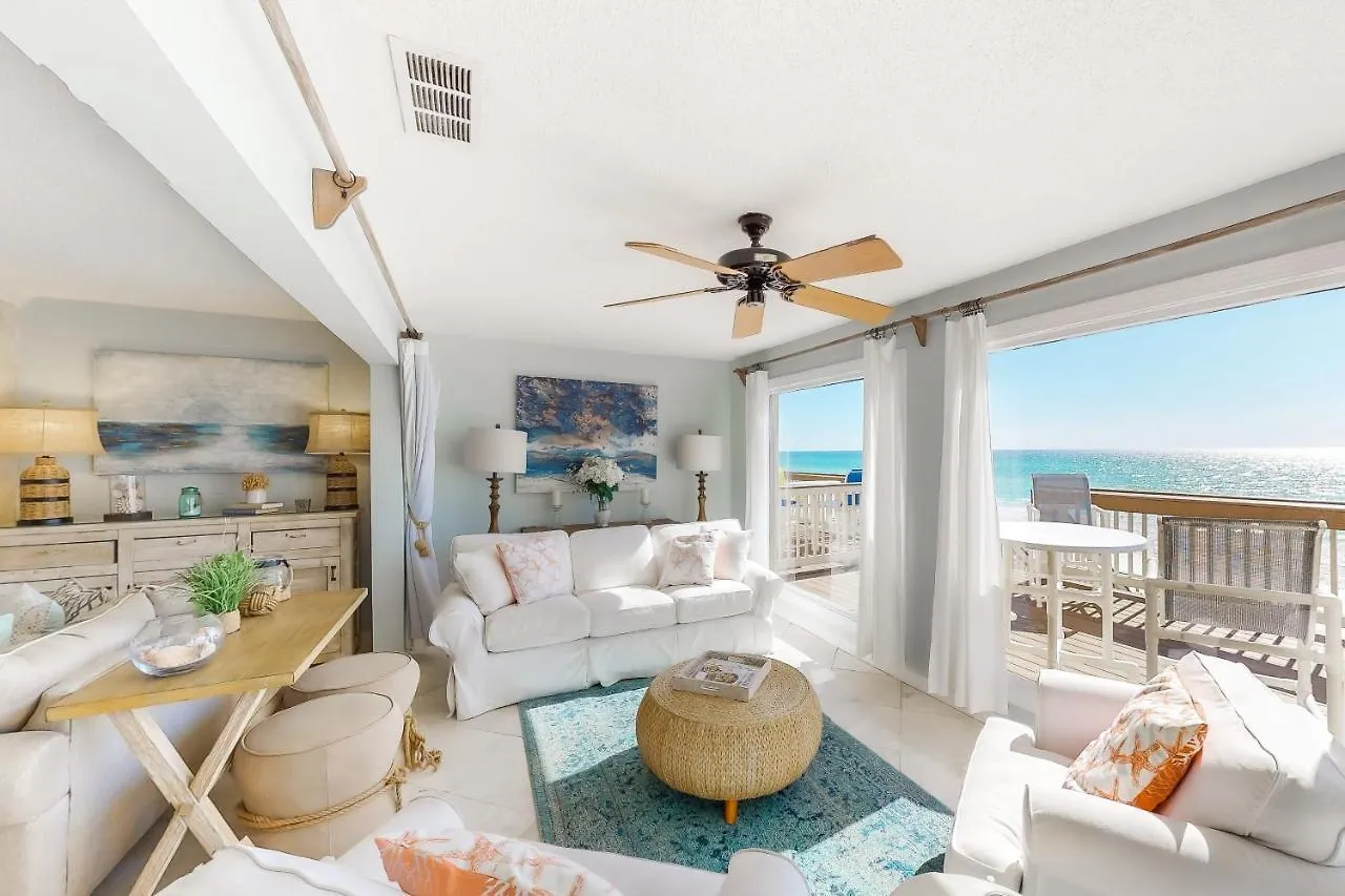 Green Reef Townhomes 4 *