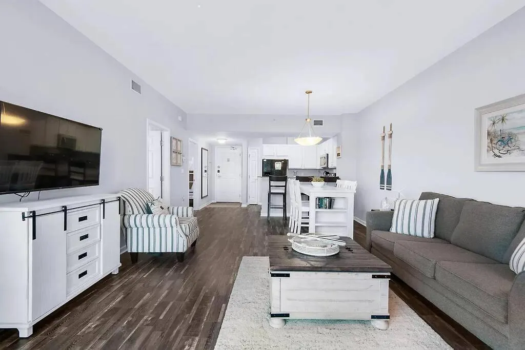 Beautiful Junior Near The Palms In * Destin