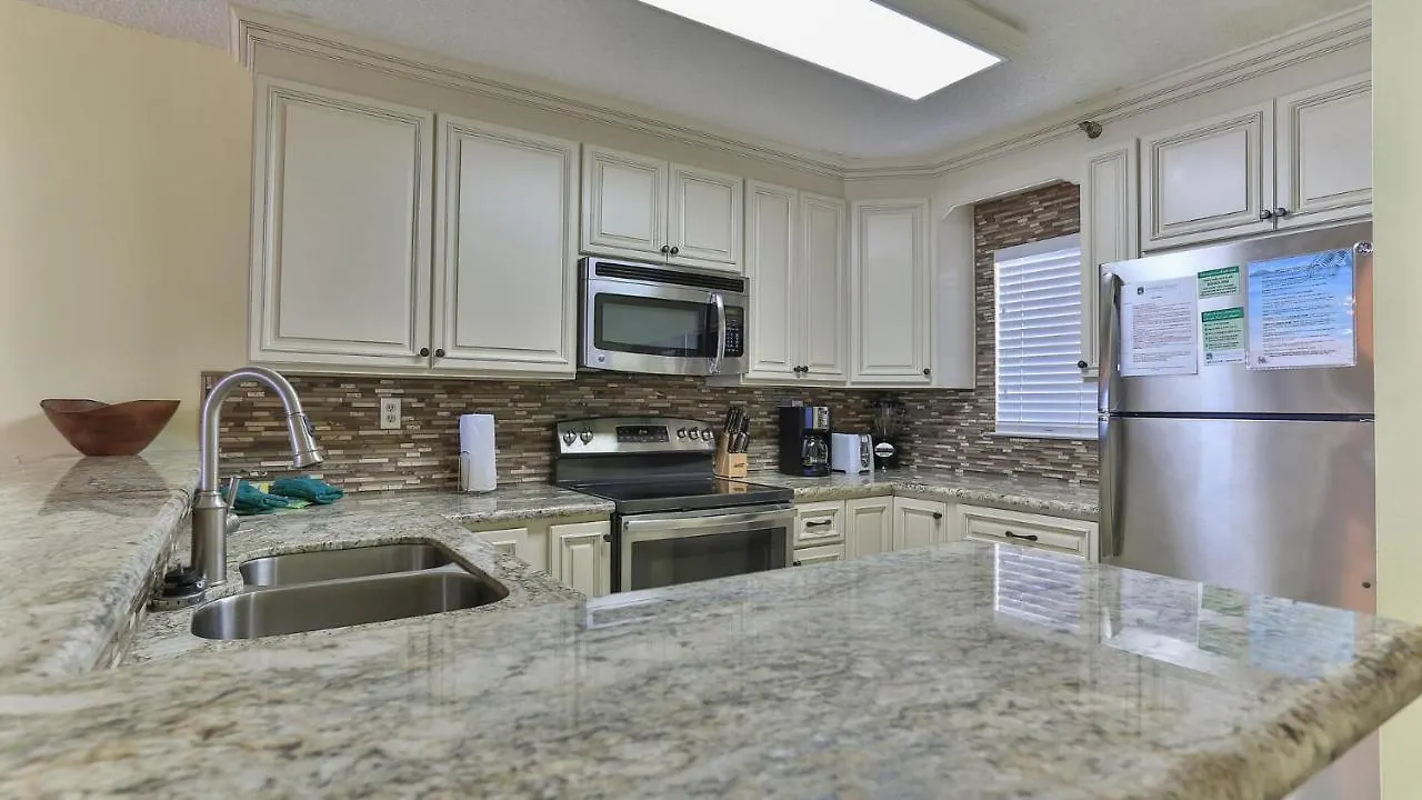 On The Gulf 302 - Perfect Location For A Family Getaway Holiday home Destin