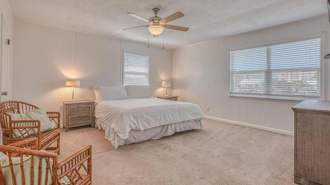 The Back Porch - Is A Relaxing 4 Bedroom 3 Bathroom House On Isle 데스틴