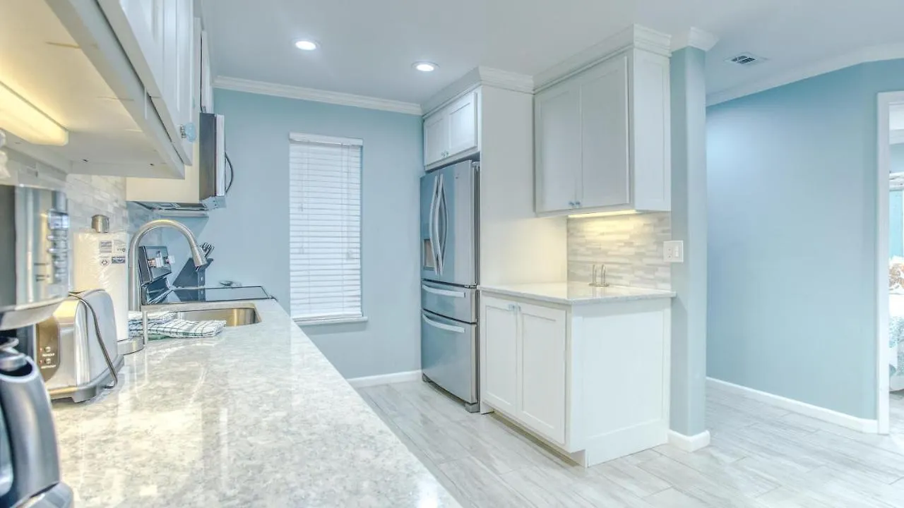 Feriehus Poolside 106 - Updated Beachfront On Isle In Destin