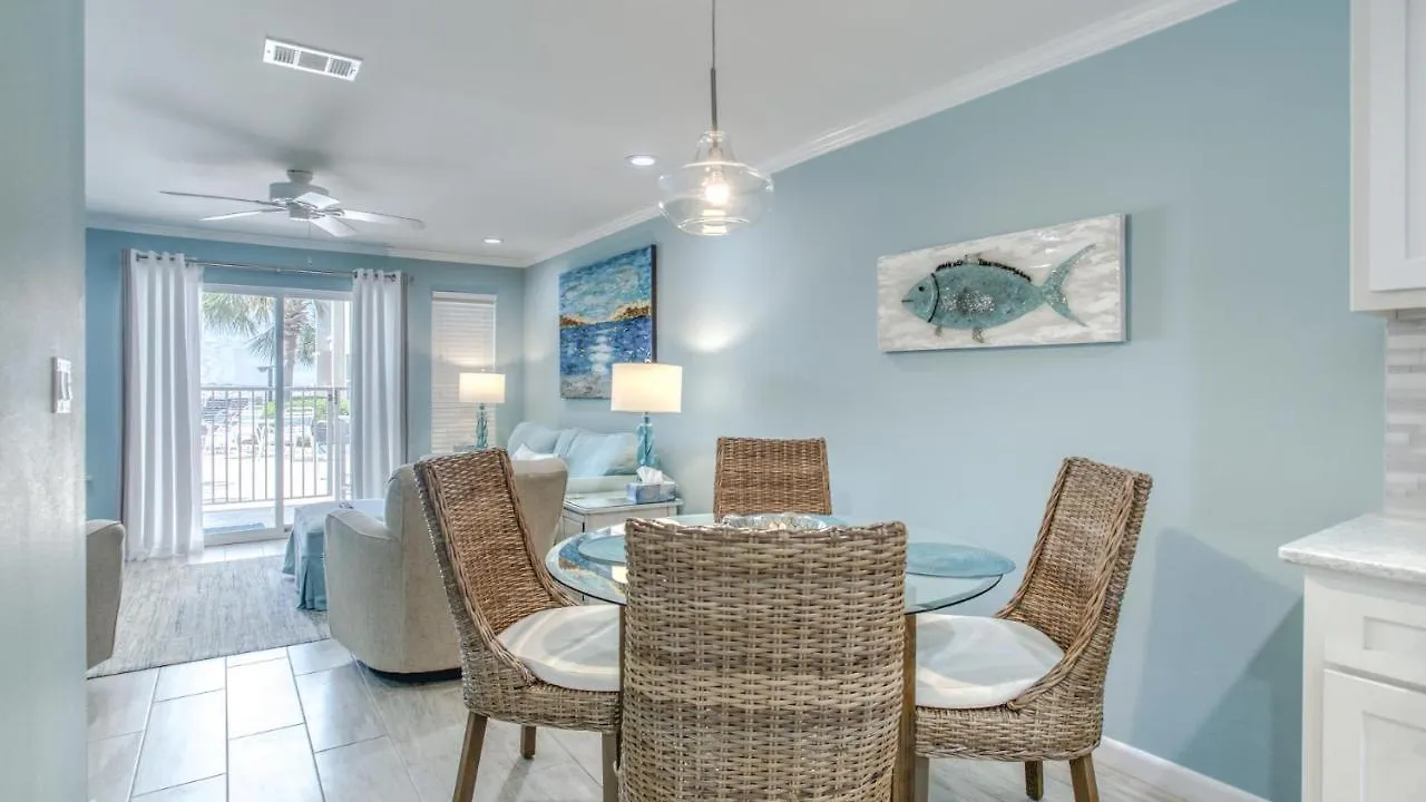 Poolside 106 - Updated Beachfront On Isle In Feriehus Destin