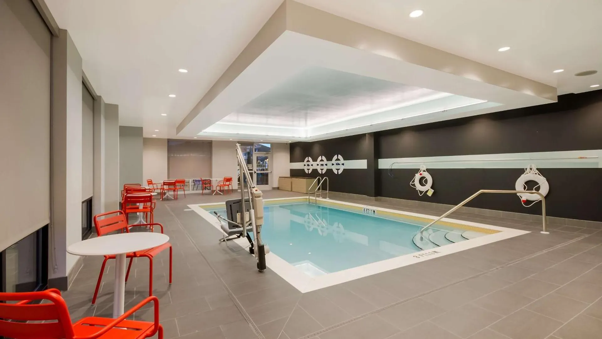 Hotel Tru By Hilton