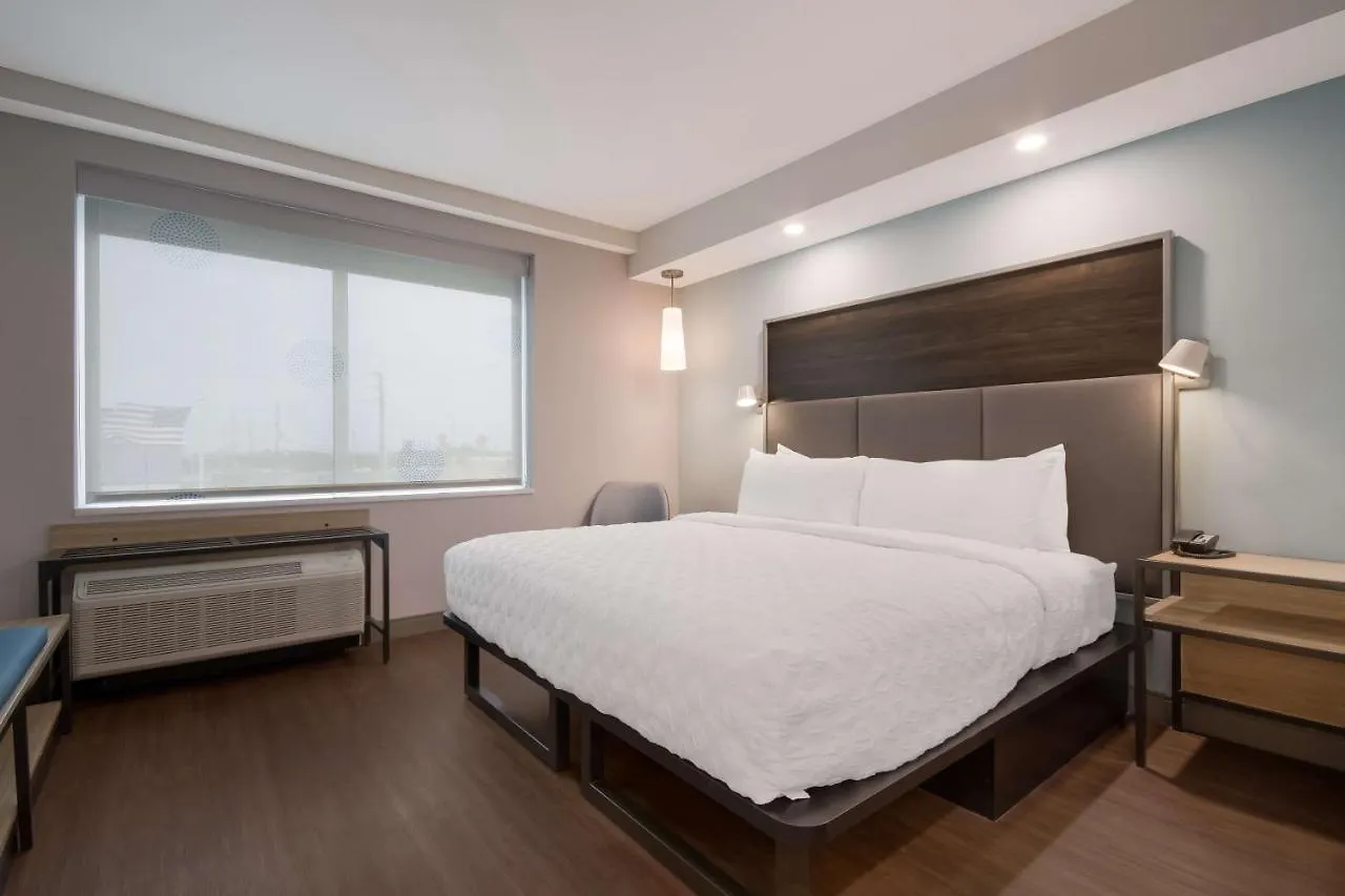 Tru By Hilton 3*