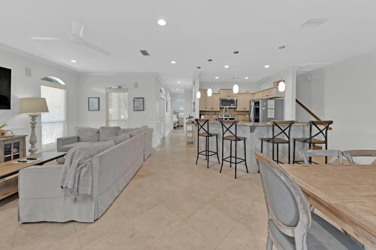 Palmetto Palms - 4br In Emerald Shores *