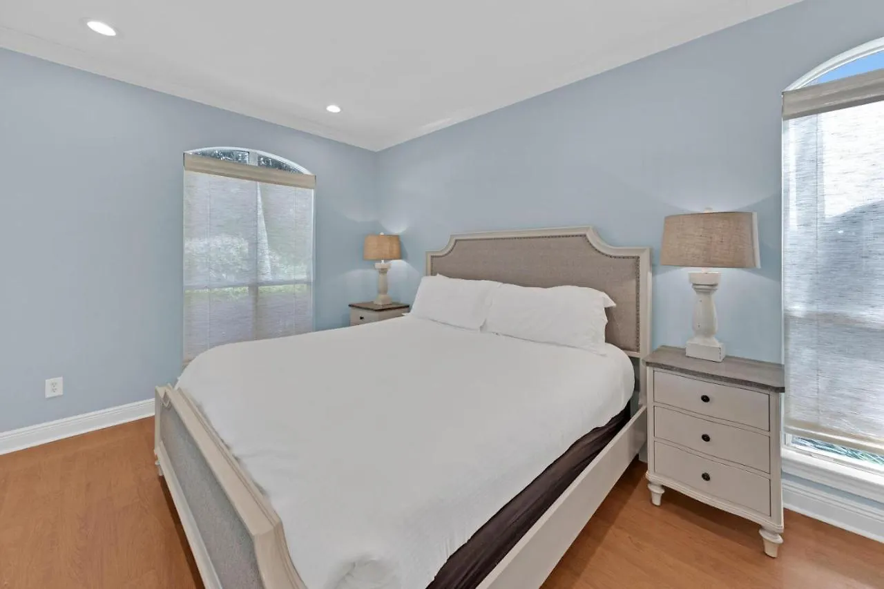 Palmetto Palms - 4br In Emerald Shores 펜션